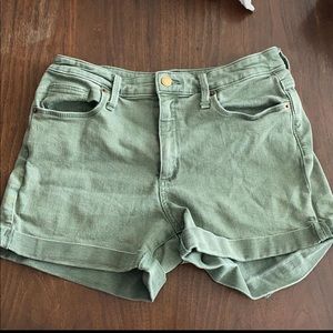 Universal thread olive green shorts